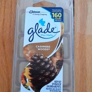 Glade Wax Melts 8ct Fragrance Cashmere Woods 160hrs per pk
